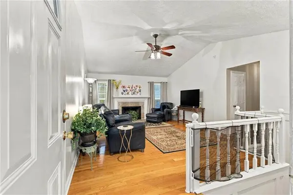322 Mariner CIR, Woodstock, GA 30189