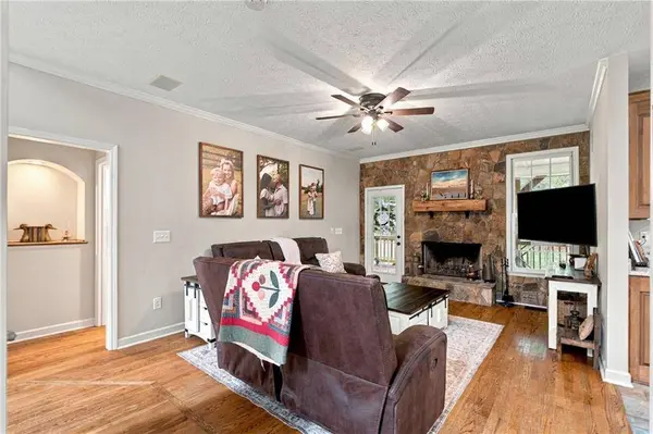 1655 Fate Conn RD, Canton, GA 30114