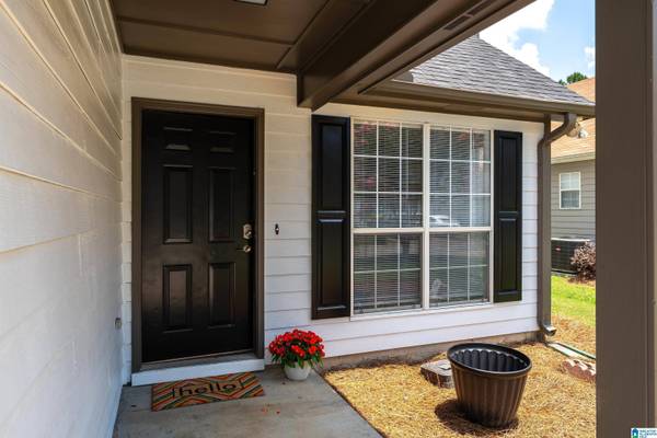 160 CARRINGTON LANE, Calera, AL 35040