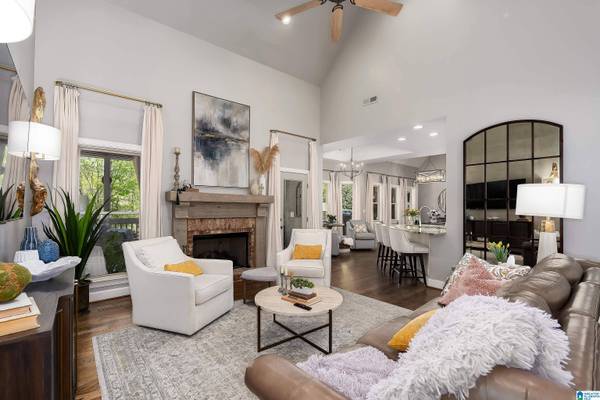 139 PARK LAKE TRACE, Helena, AL 35080