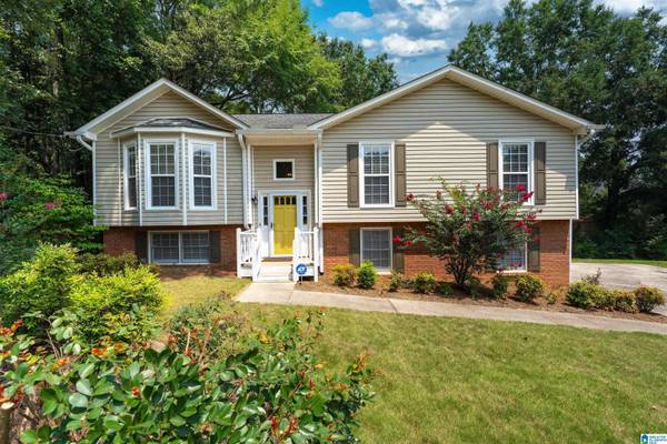 107 SHALIMAR TRACE