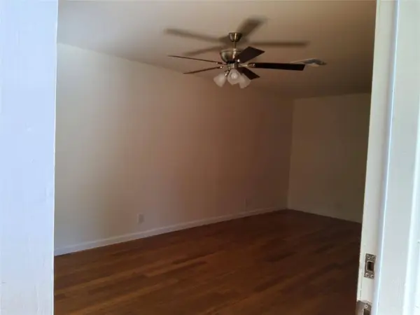 2615 Sherwood LN, Austin, TX 78704