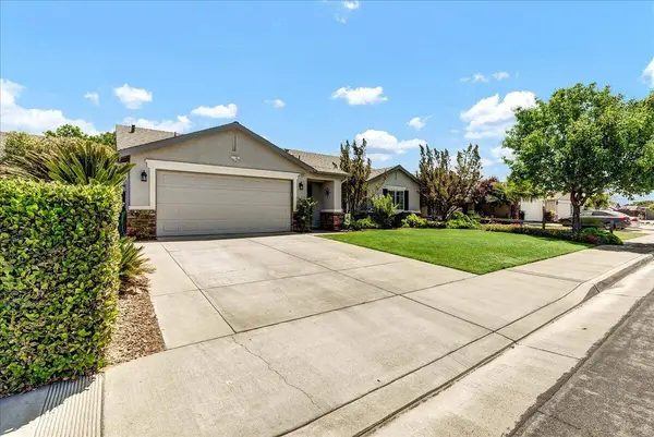 1895 N Rivermist Court, Hanford, CA 93230