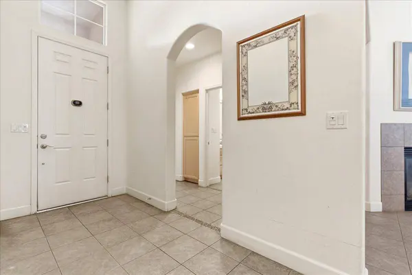 144 E Reese Avenue, Visalia, CA 93277