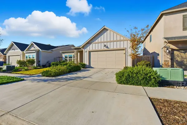2610 W Mallard Lane, Hanford, CA 93230