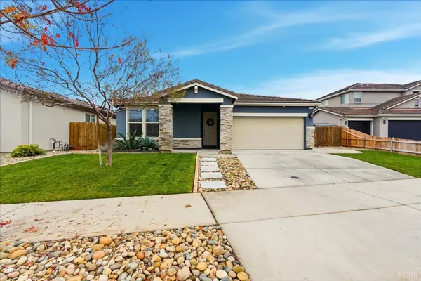 512 Daphne Lane, Lemoore, CA 93245