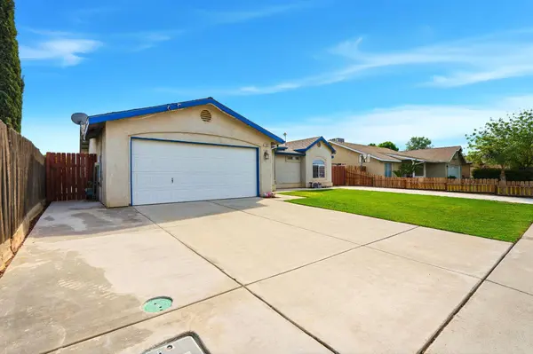 1003 Edison Drive, Hanford, CA 93230