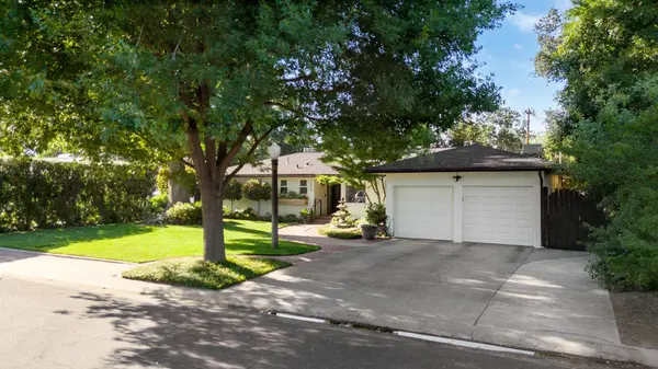 1610 W Meadow Avenue, Visalia, CA 93277