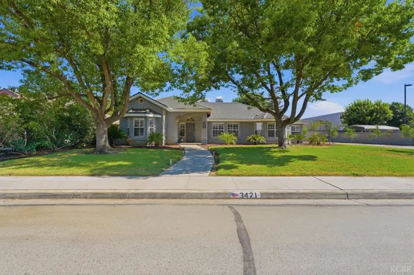 3421 W Orchard AVE, Visalia, CA 93277