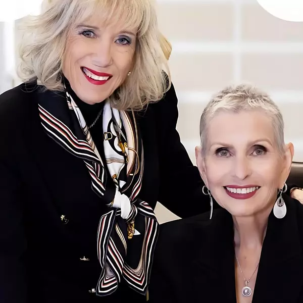 Santy Phillips Real Estate Group Pam and Gayle