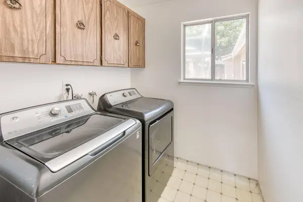 5319 N San Marcos AVE, Fresno, CA 93722