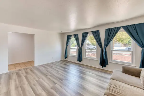 5319 N San Marcos AVE, Fresno, CA 93722