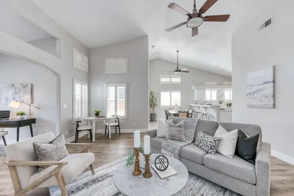 8540 N Talladega WAY, Fresno, CA 93720