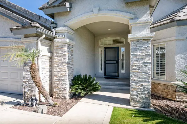 8540 N Talladega WAY, Fresno, CA 93720