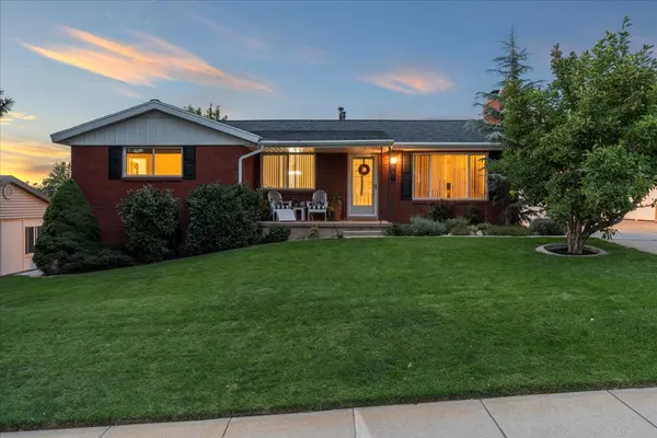 967 E 350 N, Bountiful, UT 84010-2911