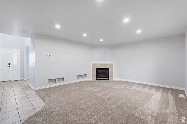 1975 E 1425 N, Layton, UT 84040