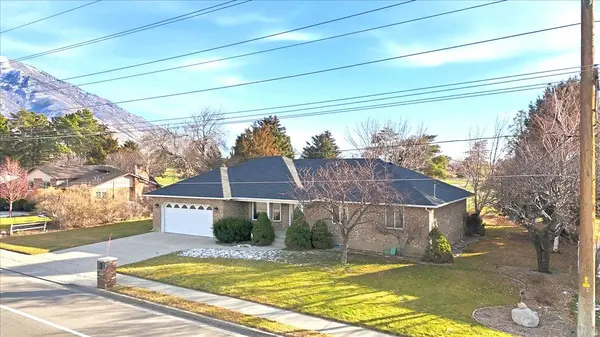 5077 W 11000 N, Highland, UT 84003
