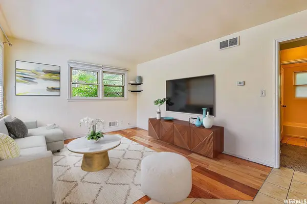 1219 E KENSINGTON AVE S, Salt Lake City, UT 84105