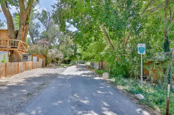 1219 E KENSINGTON AVE S, Salt Lake City, UT 84105