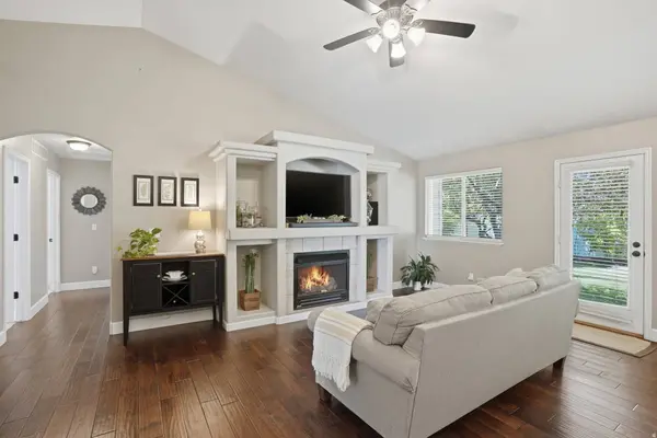 7536 S WOODBEND RD, West Jordan, UT 84081