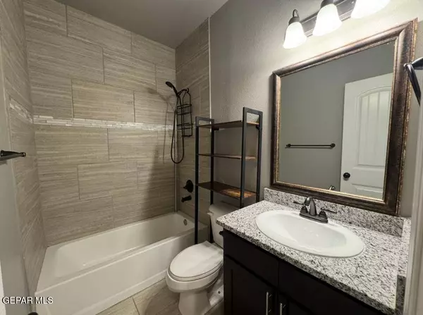 223 HERTS WAY, El Paso, TX 79928