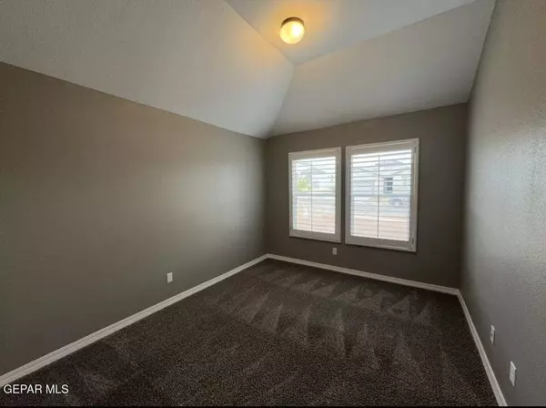 223 HERTS WAY, El Paso, TX 79928