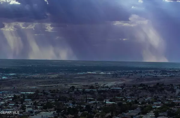 27 SILENT CREST DR, El Paso, TX 79902