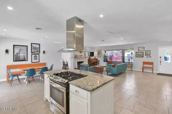 779 CLAY CT, El Paso, TX 79932