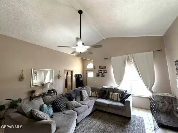 3209 BLACK ELK PL, El Paso, TX 79936