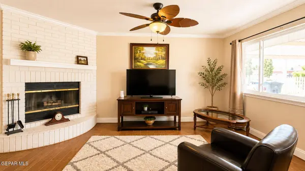 7116 ORANGE TREE LN, El Paso, TX 79915