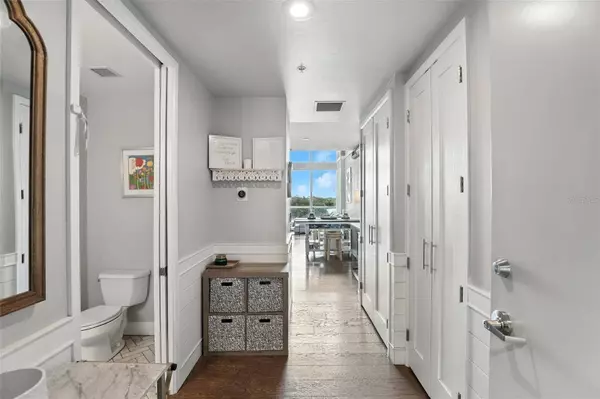 150 E ROBINSON ST #407, Orlando, FL 32801