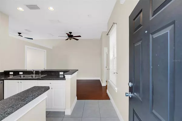 1384 LAKE BALDWIN LN #C, Orlando, FL 32814