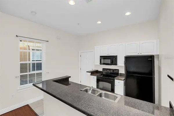 1384 LAKE BALDWIN LN #C, Orlando, FL 32814