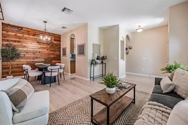 15415 DAKOTA SKY PL, Ruskin, FL 33573