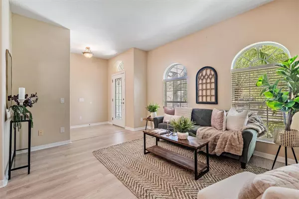 15415 DAKOTA SKY PL, Ruskin, FL 33573