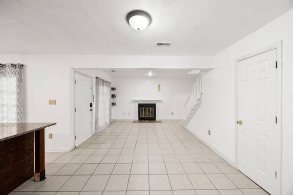 406 Darby Creek Road #B, Lexington, KY 40509