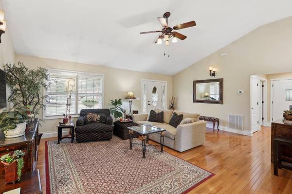 156 Callies Way, Berea, KY 40403