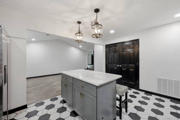 425 Quail Run Road, Versailles, KY 40383