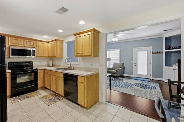 185 Berry Avenue, Versailles, KY 40383