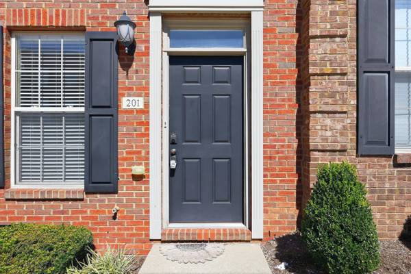 1145 Appian Crossing Way #201, Lexington, KY 40517