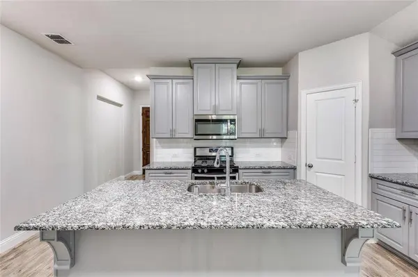 3725 Holley Ridge Way, Mckinney, TX 75071