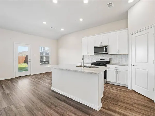 10529 Tuxinaw Trail, Fort Worth, TX 76179