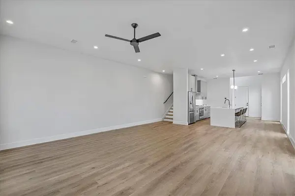 2413 Crossman Avenue, Dallas, TX 75212