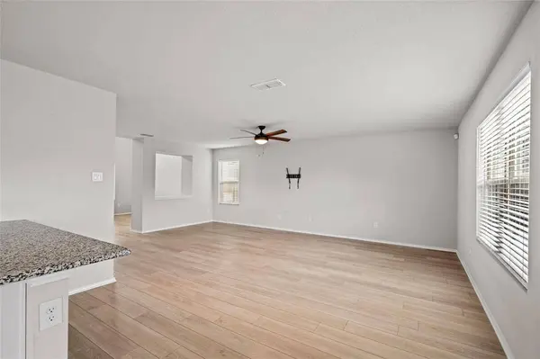 7904 Schooner Drive, Fort Worth, TX 76179