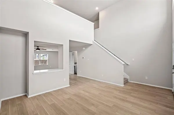 7904 Schooner Drive, Fort Worth, TX 76179