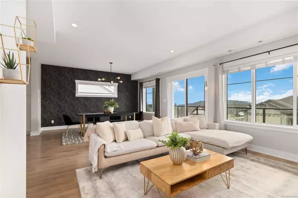 2544 Obsidian Pl, Langford, BC V9B 5L4