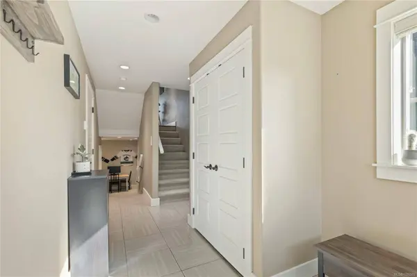 4583 Wilkinson Rd #13, Saanich, BC V8Z 5C3