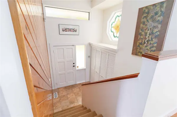 817 Aros Rd, Cobble Hill, BC V8H 0A1