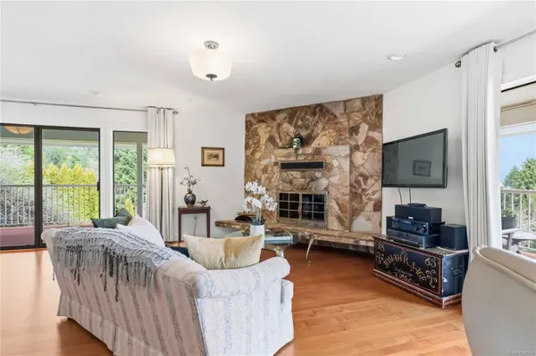 817 Aros Rd, Cobble Hill, BC V8H 0A1