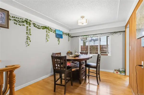 2351 Bellamy Rd, Langford, BC V9B 3M8